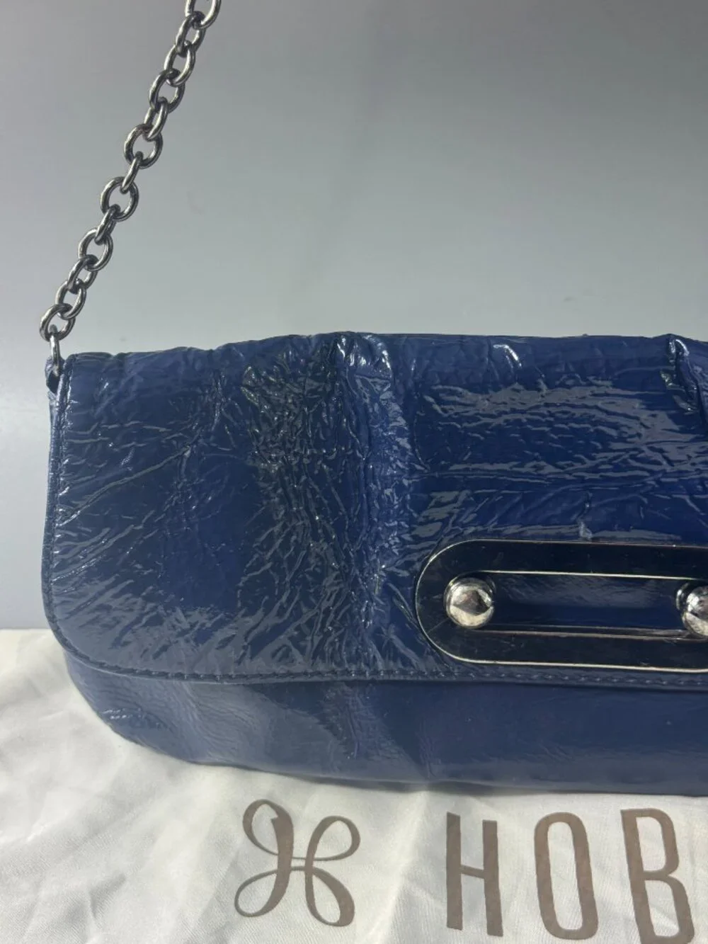 HOBO INTERNATIONAL Blue Patent Leather Envelope Hand Bag Purse Chain